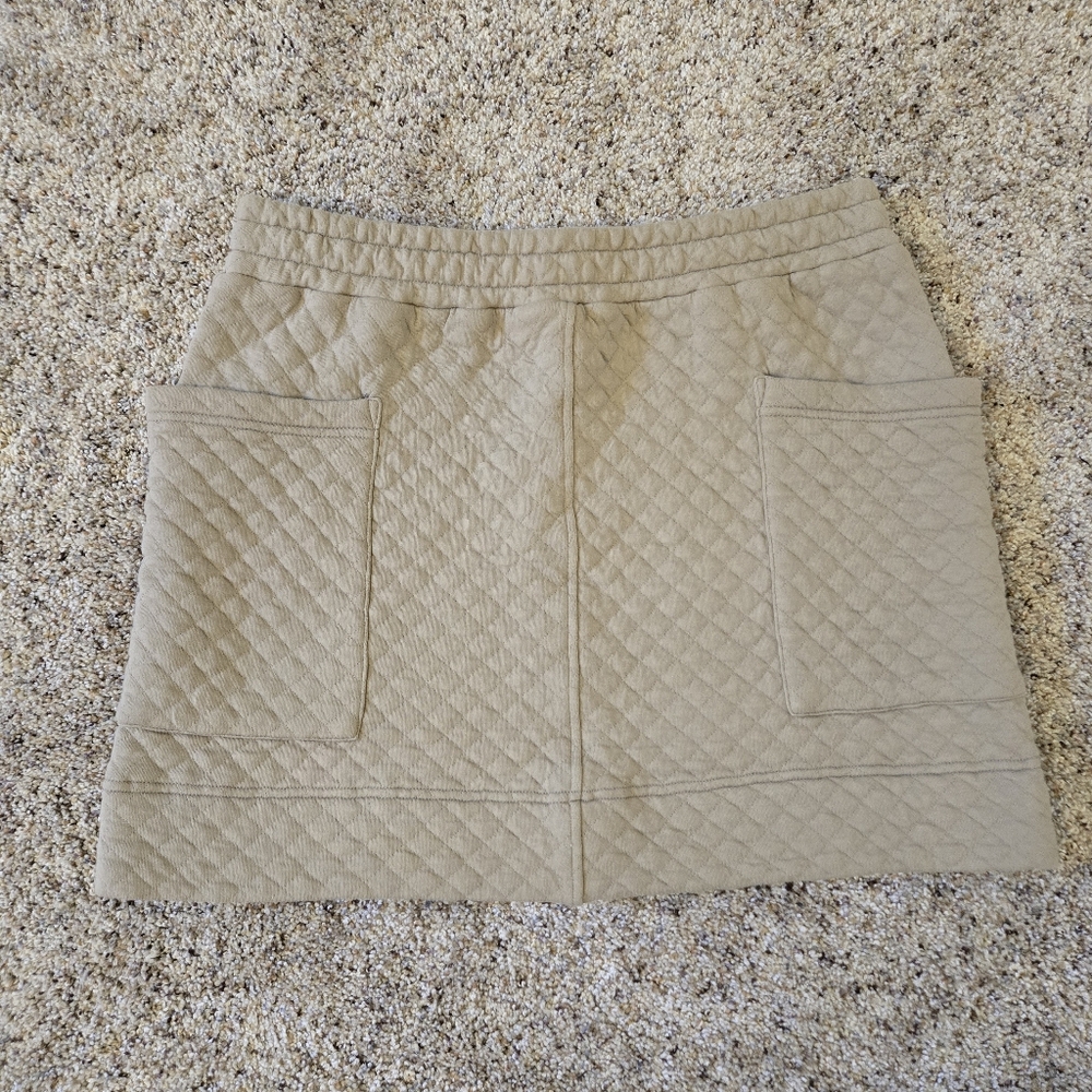 Smash & Tess Finley Quilted Beige Mini‎ Skirt Size Large